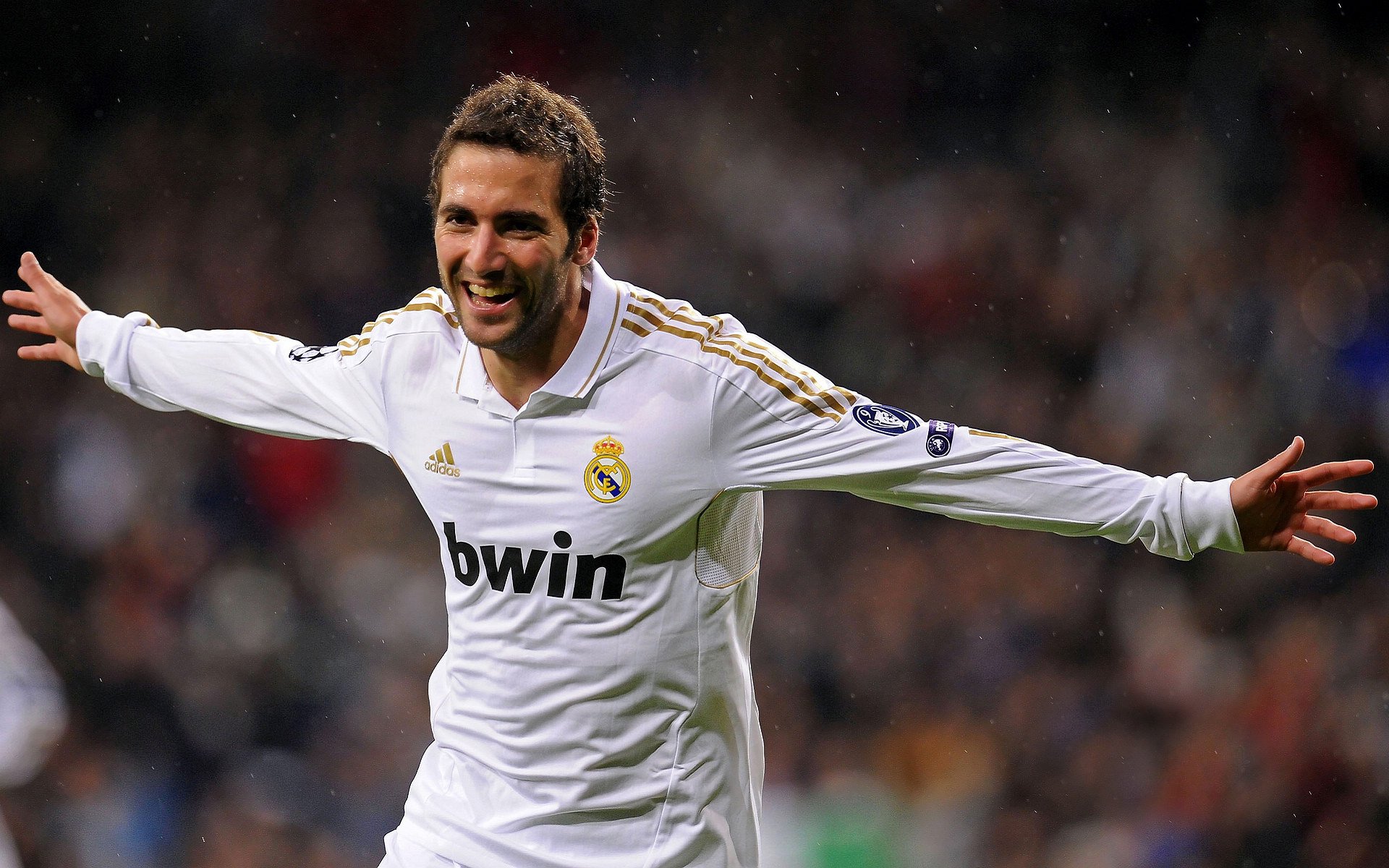 弗朗索瓦·斯图尔特:将防守与进攻结合,为南非队提供全方位保障